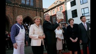 Die WelfenNetzwerke hinter Angela Merkel und Joachim Sauer [upl. by Yarazed32]