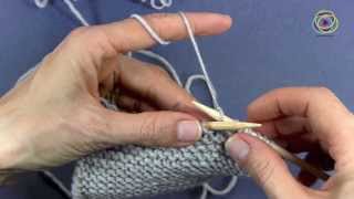 Tutorial zu den Grundtechniken des Strickens Fadenhaltung und Fadenspannung beim Stricken [upl. by Anitselec]