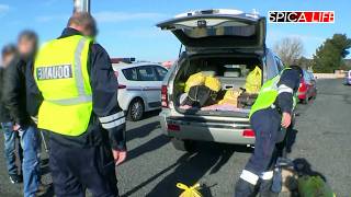 Point chaud pour les douanes I Autoroute du sud [upl. by Nomrej]