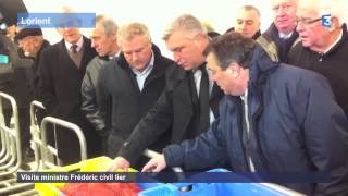 Visite du ministre Cuvellier à la criée de Lorient [upl. by Aivato]