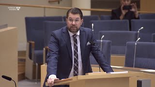 quotVåldtäktsmän hör hemma i fängelsequot – Jimmie Åkesson till Ulf Kristersson [upl. by Dahlia873]