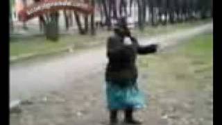 LUDA BABA IGRA funny granny dance [upl. by Mis180]