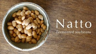 Natto fermented soybeans ☆ 天然藁納豆の作り方 [upl. by Perkin401]