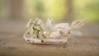 Classic Wedding Corsage  Flower Factor How To  Powered by Ichtus Flowers [upl. by Annat]