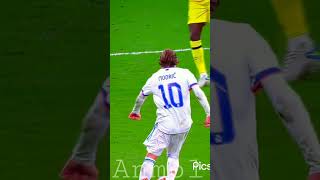 Luca modrich trivela pass football modric trivela [upl. by Lamdin]