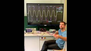 Schwebung von zwei Signalen education experiment physik [upl. by Verina439]