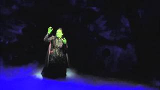 Wicked No Hay Bien interpretado por Danna Paola [upl. by Egres]