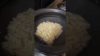 Korean noodles🍜🥵😪foodyouwanttoeat minivlog shortvideo supportmychannel [upl. by Oiril64]