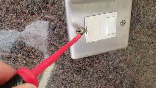 How to change a fuse in fused spur Electrician in Corby electricianincorby [upl. by Tiphanie]