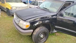 2034 black Ford explorer start up and runs good [upl. by Eessac]