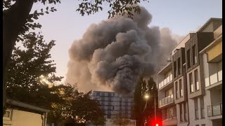 Violent incendie dans les quotVerre et acierquot à Rouen  retour sur la soirée en images [upl. by Letnahs547]