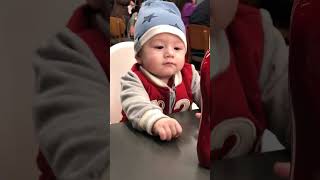 babyshorts baby cute keşfetteyiz cutebaby funny [upl. by Trauner]