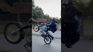 Simson 50ccm simson 50cc wheelie [upl. by Izak523]