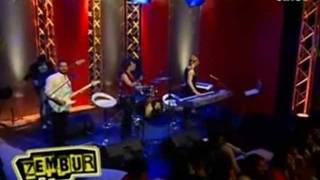 PASTEL  quotZehir Gibi Aşkın Varquot CINE5 ZEMBUR SHOW Canlı Performans 20052011 [upl. by Travus]