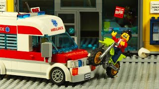 Lego City Shopping Emergency Ambulance Motorcycle Crash [upl. by Siletotsira]