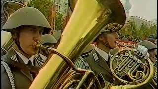 Parademarsch Nr 1 der Nationalen Volksarmee 1989 PARADE RECORDING [upl. by Eiramalegna173]