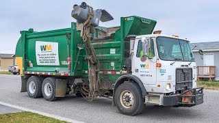 Autocar WX64  McNeilus AutoReach Garbage Truck [upl. by Magnum]