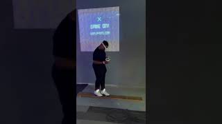 Virtual Reality Richie plank experience Funny guy on the plank [upl. by Thirza]