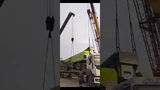 JLGboom lift unloading  working height videos heavy drive [upl. by Vowel]