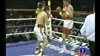 Julio Cesar Chavez VS Terry Thomas DATE 20011124 [upl. by Asen]