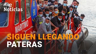 Más de 500 MIGRANTES llegan en PATERA a las costas españolas en las últimas horas  RTVE Noticias [upl. by Zehcnas878]