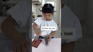 Kem chuối bọc socola tiktok​​ douyin​​ funny​​​​ haihuoc [upl. by Ahsyek979]