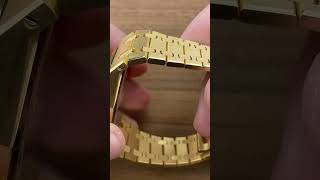 Audemars Piguet Royal Oak Extra Thin Jumbo 15202BAOO1240BA01 1Minute Watch Review [upl. by Franni]