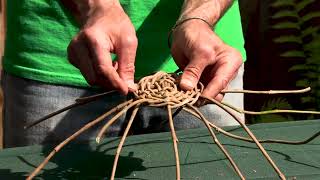 Ivy Basket Weaving Tutorial [upl. by Joann385]