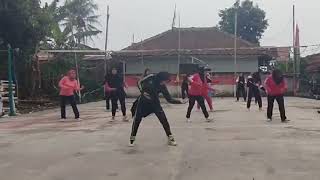 SENAM KREASI ZUMBA  UDANG DIBALIK BATU  CHOREO BY ITA FARRAS 🎶💪🔥 [upl. by Htiduy]