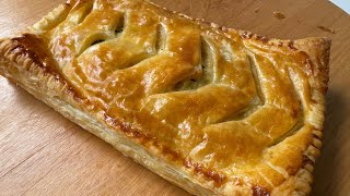 Crispy Chicken Spinach Pie  Creamy Chicken Pie [upl. by Otti623]