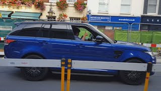 ARAB gives THUMBSUP amp Accelerates his RANGE ROVER SVR  BRUTAL Acceleration amp LOUD Exhaust Sound [upl. by Farrah]