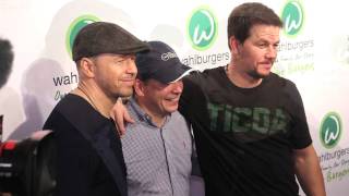 Donnie Wahlberg at the Wahlburgers Coney Island Grand Opening [upl. by Fridell]