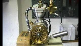 Eigenbau Einzylinder Benzinmotor LU Modellmotor [upl. by Fesuoy]