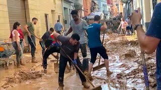 El horror provocado por la DANA en Valencia [upl. by Euhc167]