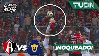 ¡NOQUEADO Momento de tensión con Angulo  Atlas 01 Pumas  Grita México AP2021 Semis  TUDN [upl. by Nahtan]