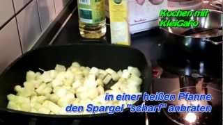 Spargel aus der Pfanne mit gebratenen Knödeln [upl. by Standford]