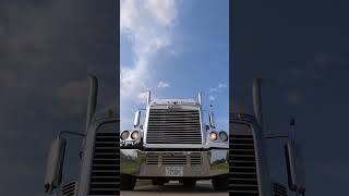 Freightliner Coronado freightlinercoronado freightlinertrucks freightliner reefergang [upl. by Kelam]