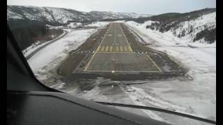 Wideroe Dash 8 cockpit view landing at Mosjøen [upl. by Sheila]