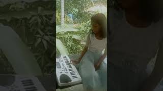 Unnikale Oru Kadha Parayam Song piano music 🎹 shorts shortvideo [upl. by Granville197]