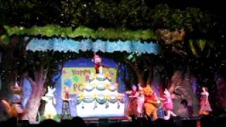 Disney Live Winne the Pooh in Hong Kong  Poohs Birthday Party Surpise [upl. by Eneirda]