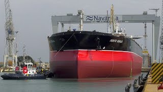 NAVANTIA Puerto Real Puesta a flote del petrolero SUEZMAX ‘Monte Udala’ [upl. by Esnahc95]