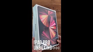 Ipad Pro 11 inch unboxing [upl. by Zeena402]