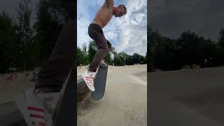 Bs Tailslides skateboarding skate flip [upl. by Ivers]