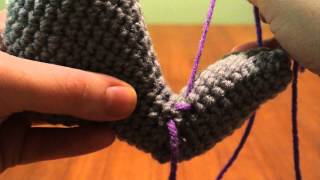 Joining Amugurumi Pieces Using the Mattress Stitch aka the Ladder Stitch [upl. by Junna]