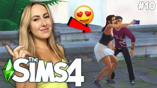 HUN EERSTE VAKANTIE SAMEN ❤️  De Sims 4  Aflevering 10 [upl. by Lleddaw]