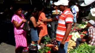 Jueves Día de Mercado en Chiquimula [upl. by Yokum491]