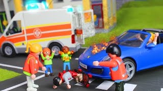 Playmobil Film deutsch Unfall vor der Schule amp Kita  Julians Familie  Kinderserie für Kinder [upl. by Ennybor]