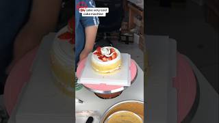 Diy cake decorating🤗shorts shortvideo trending shortsfeed viralvideo viralshort [upl. by Quentin]