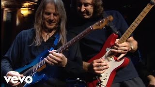 Deep Purple London Symphony Orchestra  Smoke On The Water Live [upl. by Marozas]