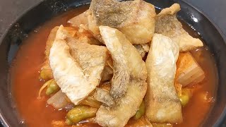 Sour Curry With Fried Barramundi แกงส้มปลากะพงทอด [upl. by Slohcin]